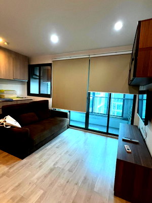 Condos for rent : 📍 Ideo Mobi Charan–Interchange 🔥 RARE CORNER UNIT | 2BR | ONLY 200M TO MRT | OPEN CITY VIEW 🔥