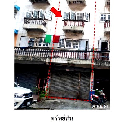 Shophouses for sale Pathumthani : FOR SALE  COMMERCIAL BUILDING PROPERTY  1726000 BAHT.