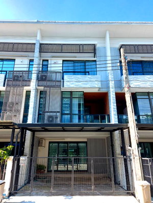 ทาวน์โฮมให้เช่า : ให้ เช่า ทาวน์โฮม Plex Bangna 145 ตรม 23 ตรว ใกล้เมกะ บางนา เดินทางสะดวก