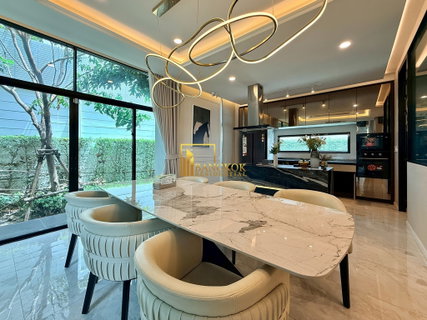 รูปภาพ The Master Sukhumvit | Luxurious 4 Bedroom House For Rent - BR28353SH