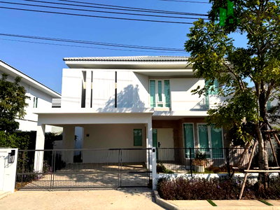 เช่าบ้านเดี่ยว มาร์เก็ต วิลเลจ สุวรรณภูมิ : ให้เช่า บ้านเดี่ยว สีวลี บางนา กม.13 (SPSSR263)
