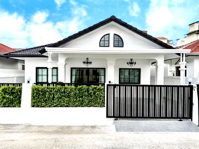 บ้านเดี่ยว พิพิธภัณฑ์ยางพารา  : Fully Furnished 3 Bedroom House for Sale Khao Talo Pattaya