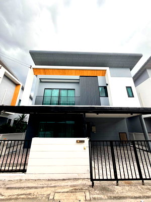 บ้านเดี่ยวให้เช่า : ให้เช่าบ้านเดี่ยว  ชีวารม รังสิต ดอนเมือง แต่งใหม่เอี่ยมเพิ่งเสร็จ  มือ1  สวยพร้อมเติมเฟอร์ให้ครบ 4ห้องนอน 3 ห้องน้ำ 