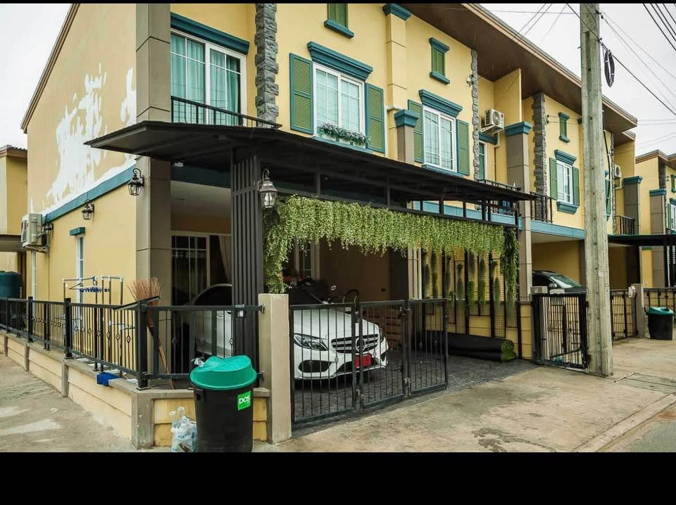 รูป ให้เช่า หมู่บ้านโกลเด้นทาวน์ ไทรม้า 3ห้องนอน 3ห้องน้ำ 1ห้องทำงาน 2ห้องนั่งเล่น 1ห้องซักล้าง - รูปที่ 1/14