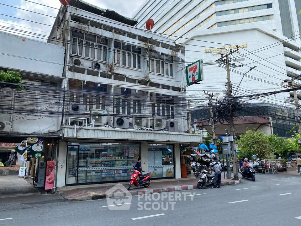 รูป คอนโด 1 ห้องนอน โครงการ สุรวงศ์ ซิตี้ รีสอร์ท ใกล้ MRT สามย่าน (ศรีพญา) (ID 3027905) - รูปที่ 29/32