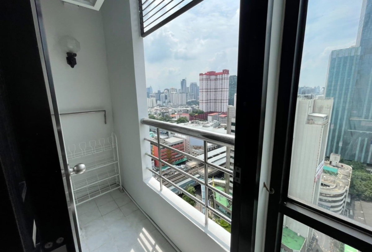 picture Phayathai                     Place - 3/7