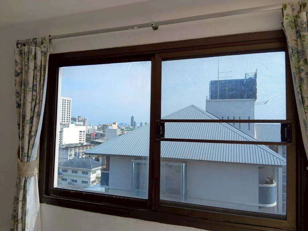 picture Thippharoek                         condo - 8/13