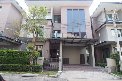 ขาย บ้านเดี่ยว3ชั้น โซล เอกมัย-ลาดพร้าว Soul Ekkamai-Ladprao ติดโรงเรียนบดินทร์เดชา (สิงห์ สิงหเสนี)