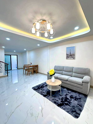 ทาวน์โฮม บางบัวทอง นนทบุรี : ⭐✨RH-033 ขายทาวน์เฮ้าส์รัตนาธิเบศร์ กาญจนาภิเษก ✨⭐