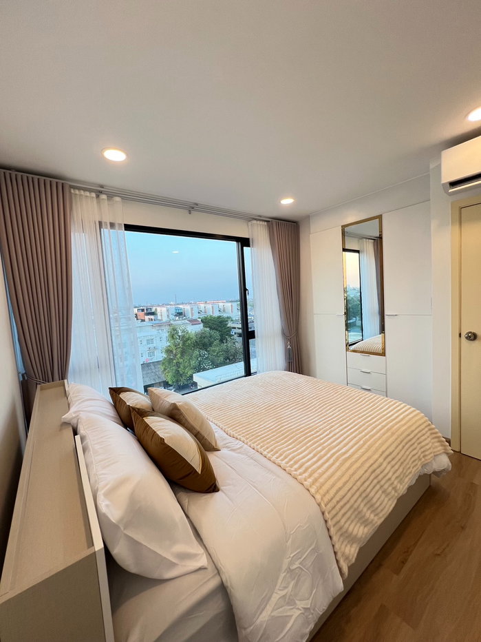 picture The Premio Condo The Premio Condo - 5/21
