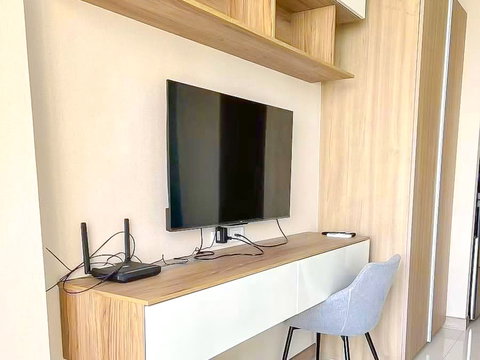 The Riviera Wongamat Beach Condo for Rent Studio Sea View