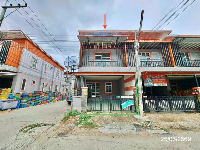 รูป ทาวน์เฮ้าส์ 22.4 ตร.วา เทพประทานพร 11 ศรีราชา ชลบุรี 1.4M - รูปที่ 1/33