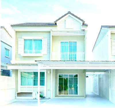 เช่าบ้านเดี่ยว มาร์เก็ต วิลเลจ สุวรรณภูมิ : บางนา-ตราด กม.10 เมกะ บางนา 1.9 กม. ทาวน์โฮม 3 นอน 2 น้ำ ใกล้ รร.นานาชาติ ไทย-จีน 1 กม.สไตล์บ้านเดี่ยว ขนาด 28 ตร.ว.134 ตร.ม.