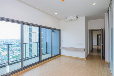 For sale: Whizdom Connect, near BTS Punnawithi. Combined room unit, high floor with unobstructed view. @20.9 MB