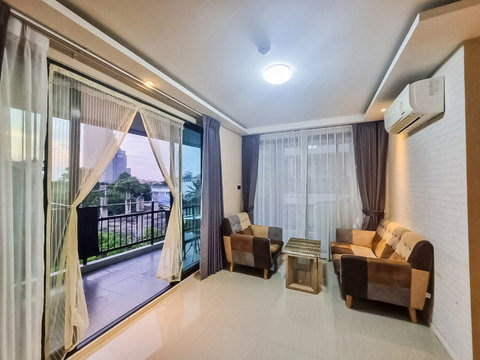 Estanan Condo Pattaya 1 Bedroom Condo for Rent Corner Unit