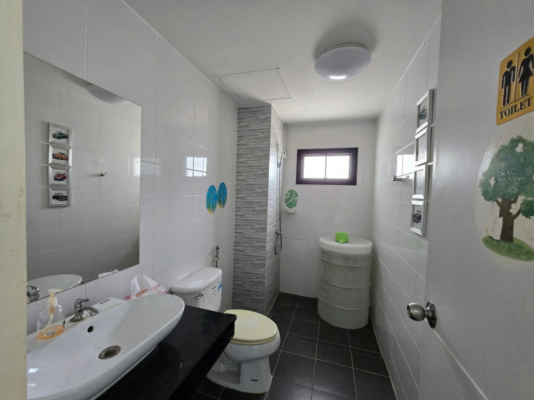 รูป ขายอาคารโฮมออฟฟิศ 4 ชั้น ห้องมุม ขนาด 42 ตร.ว. พื้นที่ใช้สอย 227 ตรม - รูปที่ 12/12
