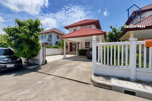ขายบ้านเดี่ยว 2 ชั้น หมู่บ้านชวนชื่น บางนา 78.70 ตร.ว. ซอยเกียรติพิพัฒน์ธานี ใกล้นิคมฯ เวลโกรว์ และทางด่วนบูรพาวิถี