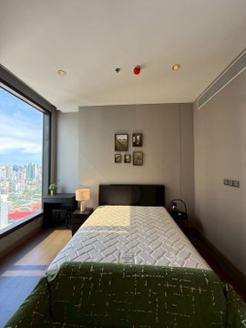 ให้เช่า The esse @ singha complex ชั้น 33