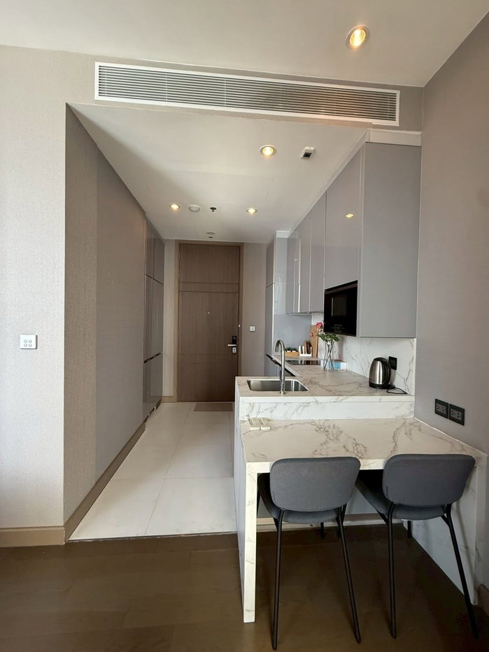 picture For rent: The esse @ singha complex, 33rd floor. - 10/34