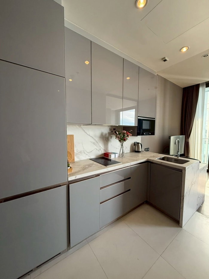 picture For rent: The esse @ singha complex, 33rd floor. - 29/34