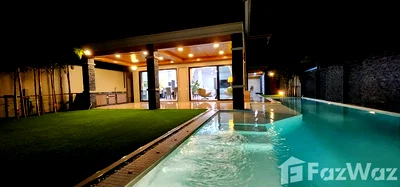 เช่าบ้านเดี่ยว ชลบุรี : วิลล่าให้เช่า 4 ห้องนอน ในโครงการ The Shades Villas 6495441