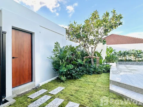 4-Bedroom Private Pool Villa Near King Power Phuket 6493641