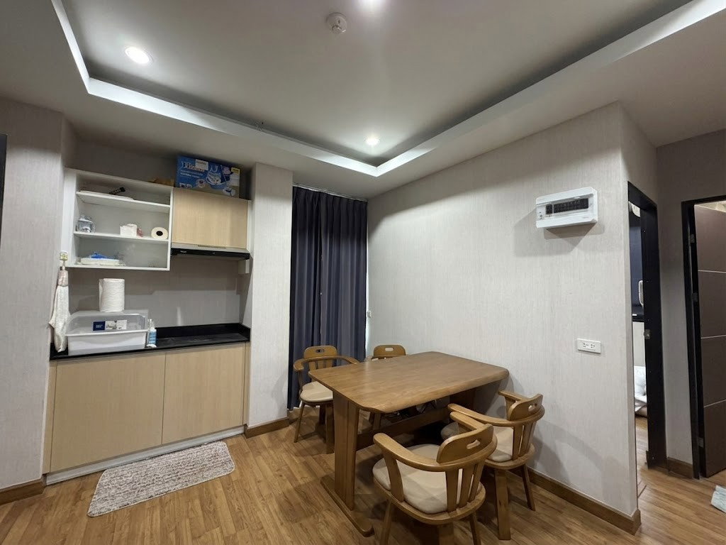 รูป 🔥 คอนโดห้องใหญ่ 2 ห้องนอน โซนคูคต เพียง 1.5 ล้าน! 🔥🏢 ลามูร์ คอนโด - รูปที่ 1/13