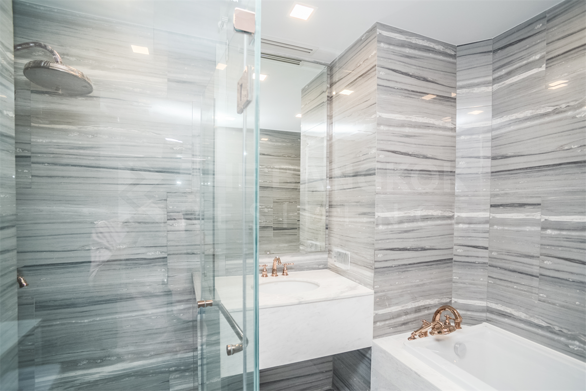 picture Ashton Residence 41 near BTS Phrom Phong Easy Travel, Fully Utilized Space - 2/9
