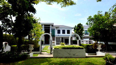 เช่าบ้านเดี่ยว ถนนบางบอน 4 : บ้านเดี่ยวสุดหรูให้เช่า The Pavilla บางบอน3  พร้อมเฟอร์นิเจอร์ครบ เข้าอยู่ได้ทันที ติดต่อสอบถามที่ line @ : @313fajed (มี@นำหน้า)
