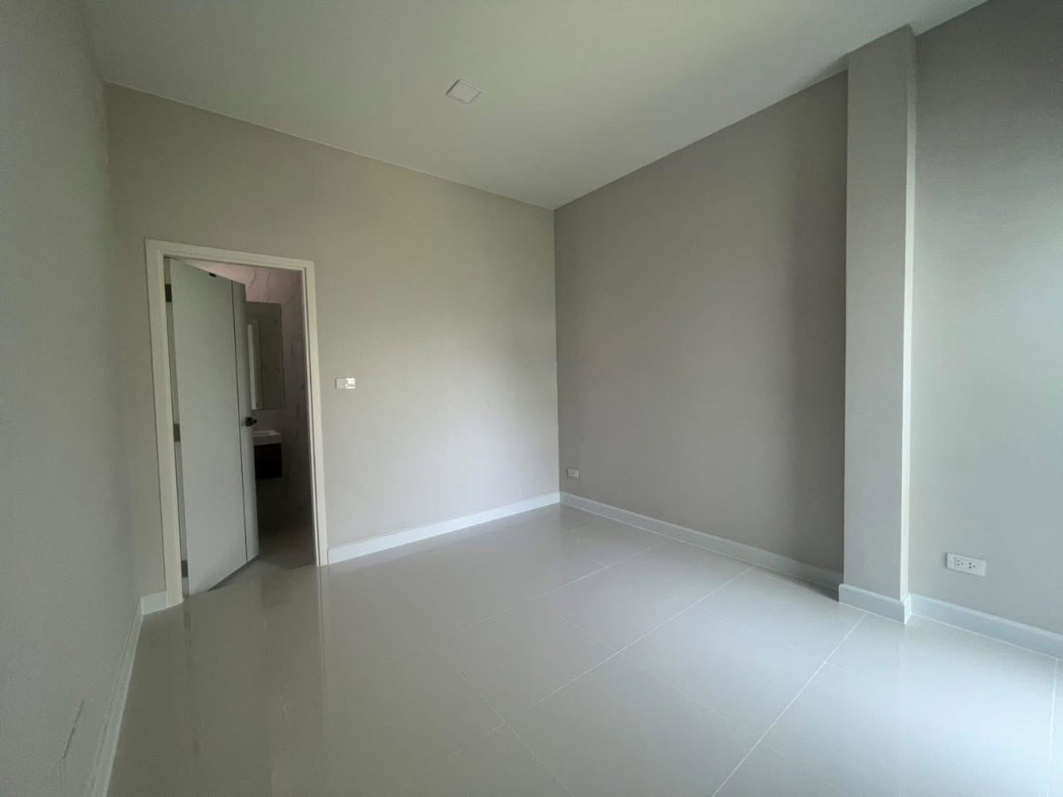 รูป S2985 ขายด่วน! บ้านแปลงมุม PYVE ราชพฤกษ์-สิรินธร - รูปที่ 8/10