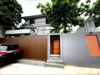บ้านเดี่ยว ถนนสุขุมวิท : ขาย บ้านเดี่ยว 5 ห้องนอน ใน พระโขนงเหนือ, กรุงเทพมหานคร 6494713