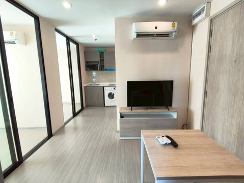 PFD-08652 Condo for rent, Aspire Erawan Prime , great city view room. Fully furnished, ready to move in, next to BTS Chang Erawan 🏙️✨