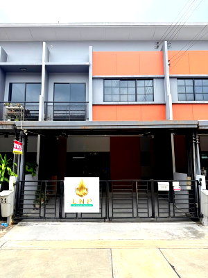 ขายทาวน์โฮม : 🏠 ขายบ้าน : Siri Place Kallapapruek-Sathorn (สิริ เพลส กัลปพฤกษ์-สาทร)   รหัสทรัพย์ | 📌LNP-H1064 