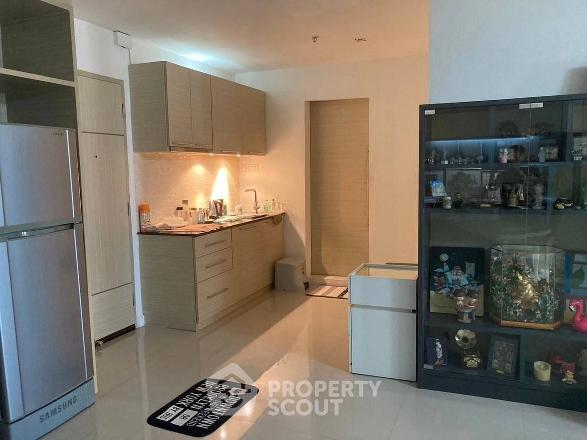 รูป คอนโด 1 ห้องนอน 72 ตร.ม. ชั้นสูง 27 ขาย สุขุมวิท ซูท ถ.อโศก ใกล้ BTS นานา (ID 1518712) - รูปที่ 3/6