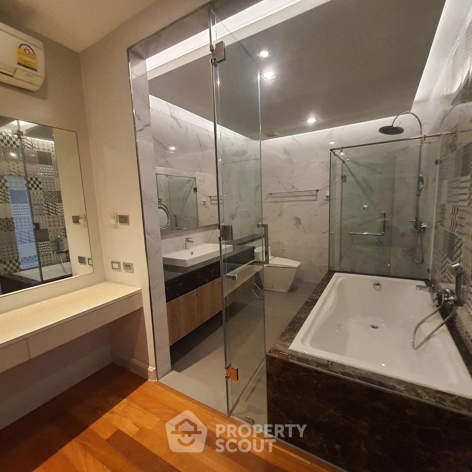 รูป คอนโด 3 ห้องนอน 300 ตร.ม. ชั้น 26 ที่ เดอะโฟร์วิงส์ เรสซิเดนซ์ ฮัวหมาก (ID 3017041) - รูปที่ 16/18