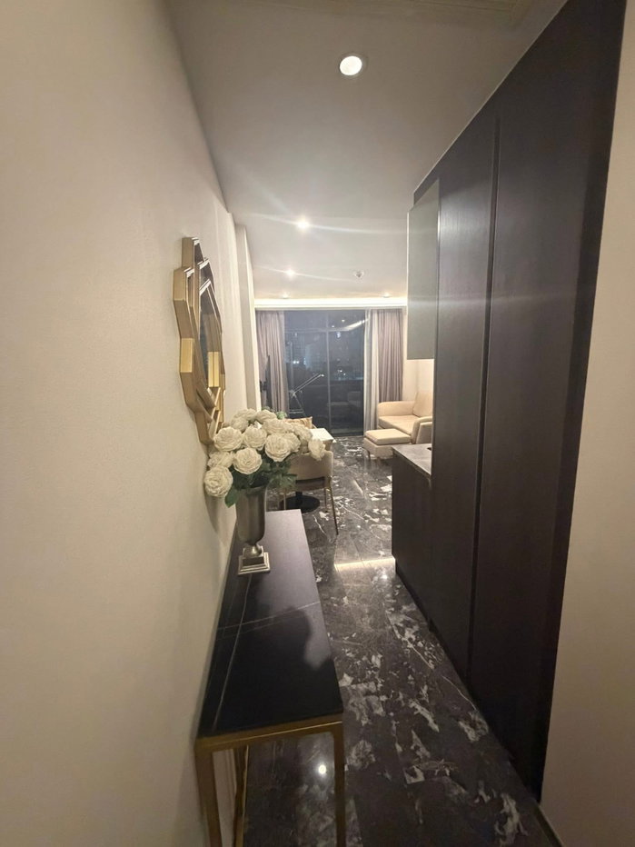 รูป 🏡 Rare Unit ย่านทองหล่อ | ห้องใหญ่ 43 ตร.ม. พร้อมห้องน้ำหินอ่อนและอ่างอาบน้ำ 📍 168 Sukhumvit 36 (Luxury Low-Rise Residence) - รูปที่ 4/7