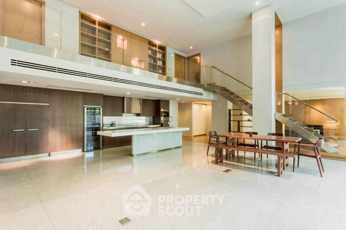 รูป คอนโด 4 ห้องนอน 438 ตร.ม. ขาย Ficus Lane Condominium ใกล้ BTS พระโขนง 200 ม. (ID 3028834) - รูปที่ 8/16