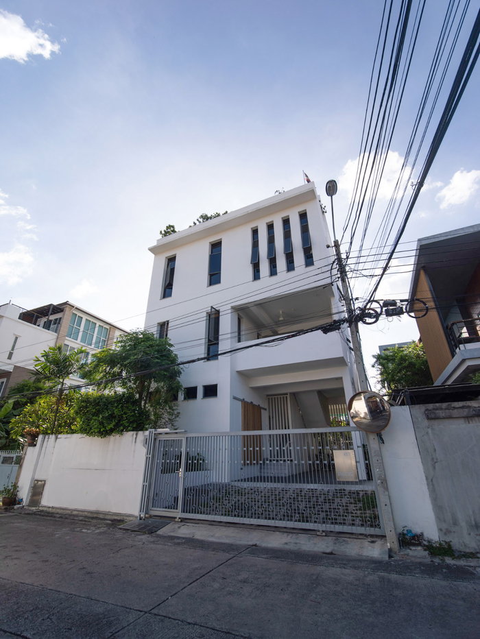 รูป  🏢 [ขาย] โฮมออฟฟิศ 4 ชั้น สไตล์โมเดิร์น มินิมอล - รูปที่ 1/8