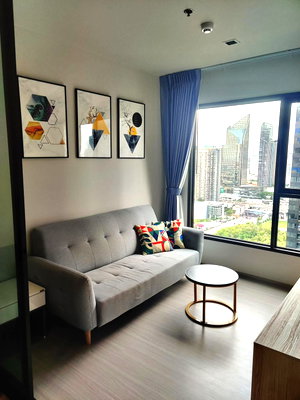 Condos for rent : 🔥Urgent Life Asoke - Rama 9 for rent. High-rise with city views and full furniture, close to MRT Rama 9 and Central Rama 9 — 🔥🏙️✨