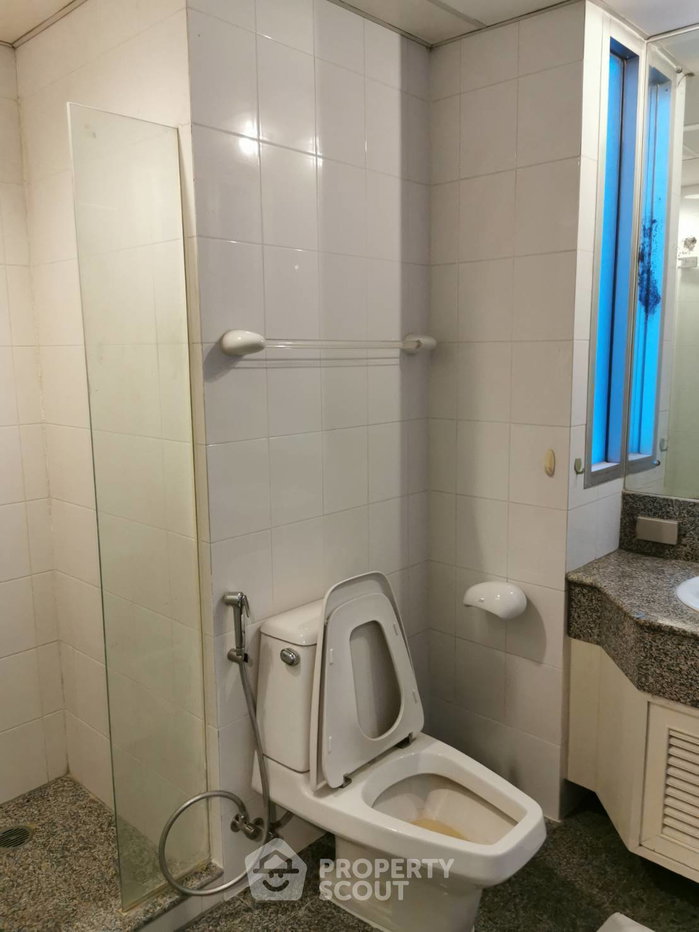รูป คอนโด 2 ห้องนอน โครงการ Sathorn House Condominium | ใกล้ BTS สะพานสำราญ 90 ม. (ID 1414340) - รูปที่ 6/8