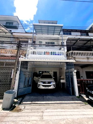 เช่าทาวน์โฮม กรมส่งเสริมวัฒธรรม : HR3545ให้เช่าบ้าน 4 ชั้น ย่านสุทธิสาร–รัชดา พื้นที่กว้าง 320 ตร.ม. ห่างจาก MRT สุทธิสาร เพียง 450 เมตร [เลี้ยงสัตว์ได้ / รับชาวต่างชาติ]