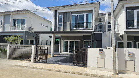 ให้เช่าบ้านแฝดสองชั้น บ้านในโครงการบรรยากาศเงียบสงบ ทำเลแม่ริม #AMR-H0314