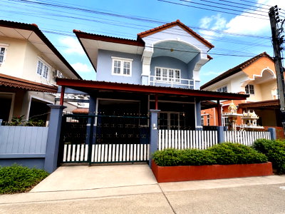 บ้านแฝด ถนนพระราม 2 : ขายบ้านแฝด บ้านบุรีรมย์ พระราม 2–เอกชัย (Baan Burirom Rama 2–Ekachai) ทำเลดี ใกล้เมือง เพียง 2.09 ล้าน 