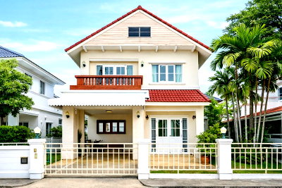 บ้านเดี่ยวให้เช่า : บ้านเดี่ยว 2 ชั้นแลนด์ แอนด์ เฮ้าส์ หนองหาร สันทราย 3 นอน 2 น้ำ ใกล้ตลาดสดแม่โจ้ 1.2 กม. หรูหรา พร้อมเฟอร์ฯ แยกหนองจ๊อม