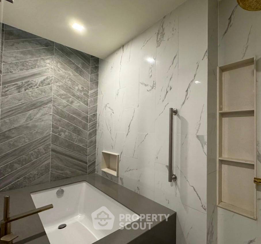 รูป คอนโด 2 ห้องนอน ให้เช่า เมียลเลอร์ สุขุมวิท 40 ใกล้ BTS เอกมัย (ID 3034633) - รูปที่ 6/7
