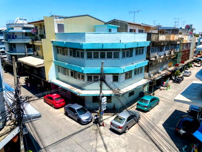 เช่าอาคารพาณิชย์ สีลม สาธร : BRT เทคนิคกรุงเทพ 400 ม. ให้เช่าอาคาร 3 คูหา 14นอน นราธิวาส10-18 6น้ำ ลุมพินีเพลส สาทร 1กม. หน้ากว้าง 12 ม. ลึก 10 ม. 360 ตร.ม.