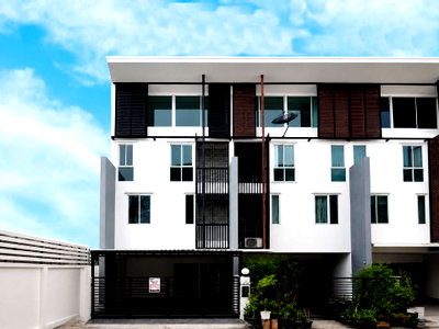 ทาวน์โฮม มหาวิทยาลัยศิลปากร เมืองทองธานี : ขายทาวน์โฮม 3.5 ชั้น ม.ดิแอททิค 23.1 ตร.ว. 5นอน 3น้ำ [แจ้งวัฒนะ] ขาย 3.48ล้าน