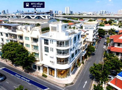 เช่าอาคารพาณิชย์ วิทยาลัยดุสิตธานี : ใกล้ MRT ศรีนุช 358 ม. อ่อนนุช 48–58 อาคารพาณิชย์ห้องมุม 4.5 ชั้น 2 คูหา 7นอน 4น้ำ ตลาดเอี่ยมสมบัติ 298 ม. 32 ตร.ว. 492 ตร.ม.