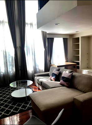 เช่าทาวน์โฮม กรุงเทพมหานคร : LTH15821- Baan klang Krung British Town FOR RENT size 350 Sqm. 4 beds 5 baths Near BTS Thong Lor.ONLY 75k/Month