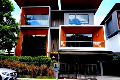 บ้านเดี่ยวให้เช่า : ให้เช่าบ้านเดี่ยว ในโครงการ เอกลักษณ์ สันทราย (Akaluck) เชียงใหม่ พร้อมเข้าอยู่ (R1277) T.0946511456
